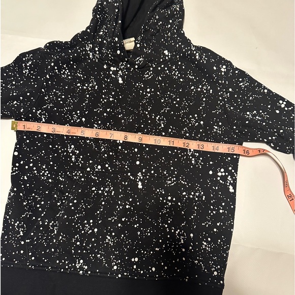 H&M BLACK AND WHITE DOTS KIDS HOODIE SIZE 6X /7 IN EXCELLENT CONDITION - Picture 8 of 9